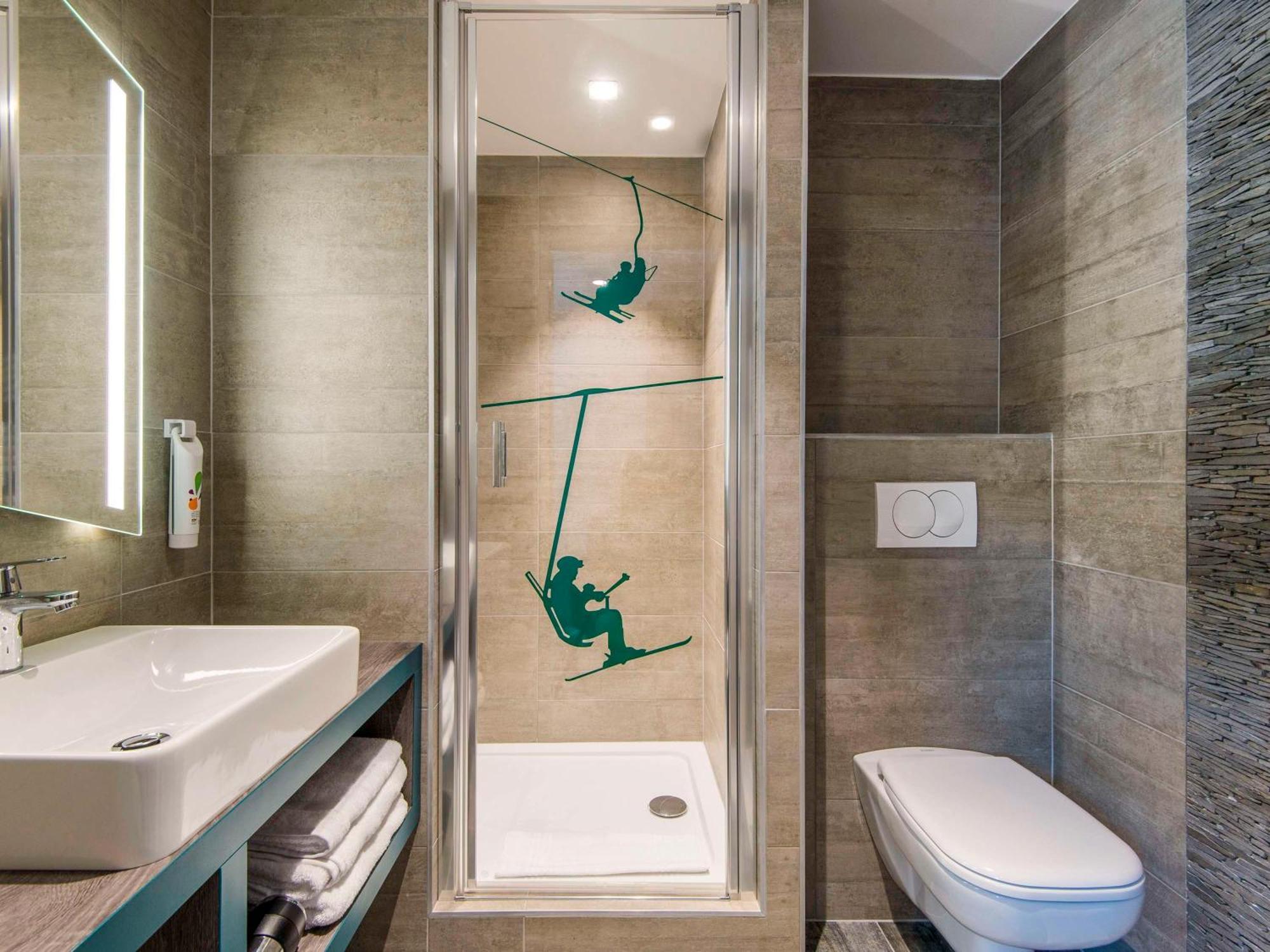 Ibis Styles Sallanches Pays Du Mont-Blanc Exterior photo
